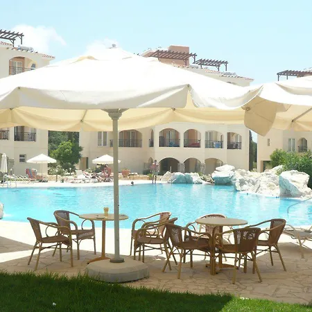 St Nicolas Apartahotel