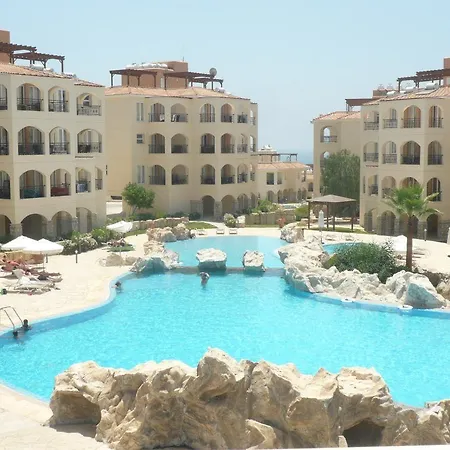 St Nicolas Aparthotel