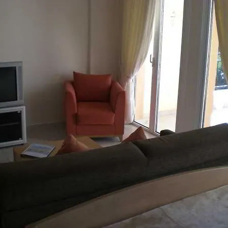 St Nicolas Aparthotel