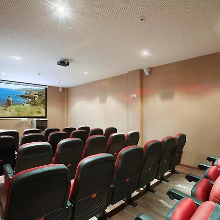 St Nicolas Aparthotel